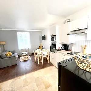 T2 Situé Au Cœur Du Centre Historique De Apartamento