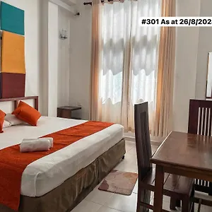 Hotel White Fortress